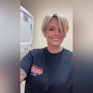 Meet your Posher, Yonah